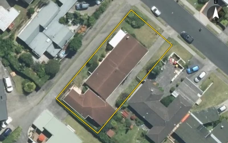 10 King Richard Place