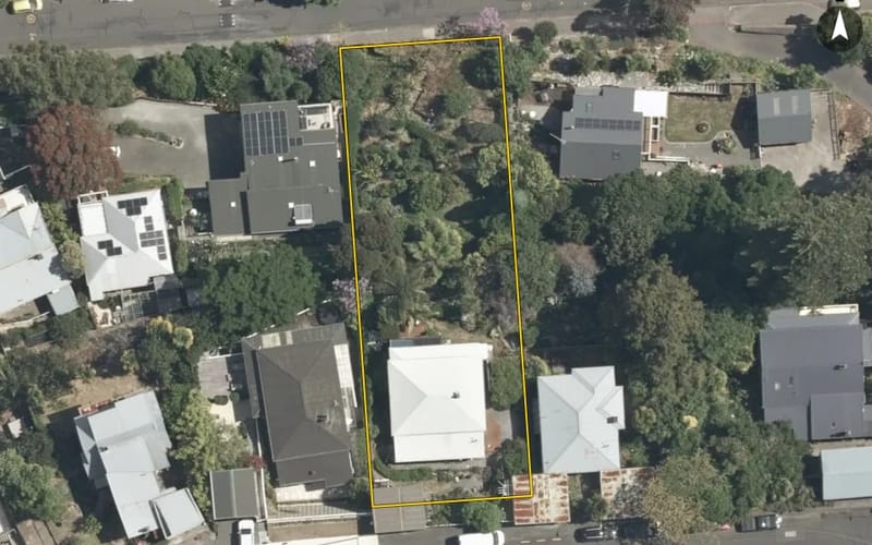 10 Hadfield Terrace