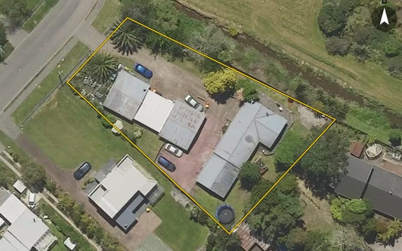 2 Willow Avenue