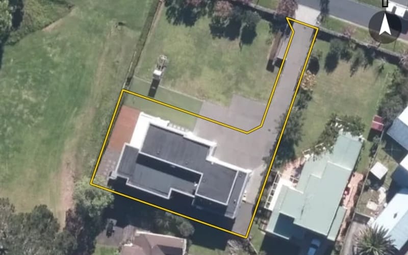 8 Oak Manor Drive