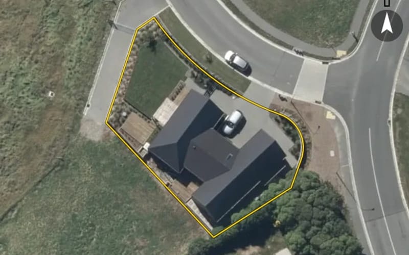 1 Eaglesfield Close