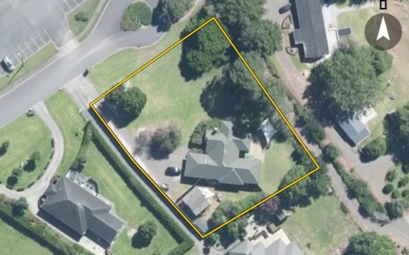 24 Clive Howe Road