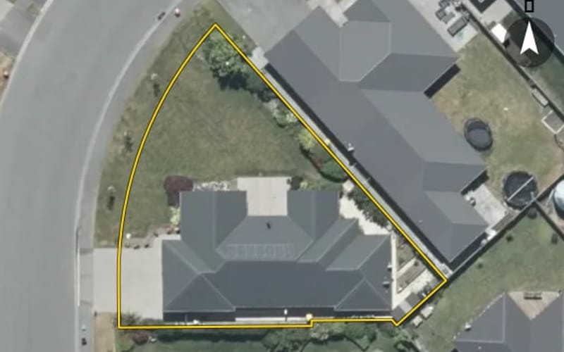 9 Charlesworth Drive