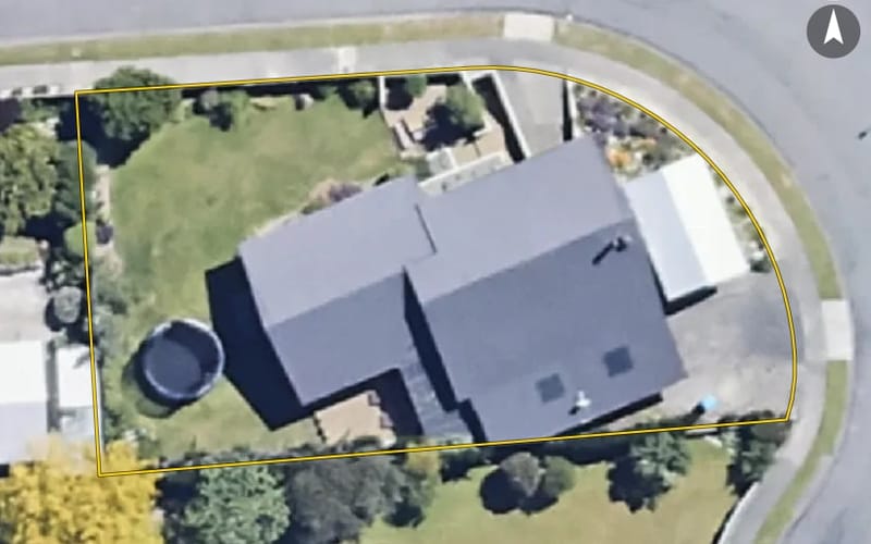 4 Corry Crescent