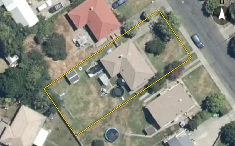 1235 Cunningham Crescent