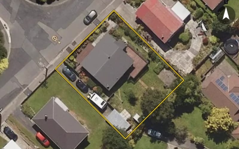 7 Springdon Avenue