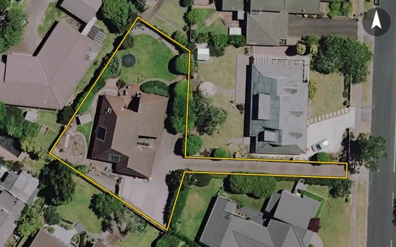 27 Delamare Road