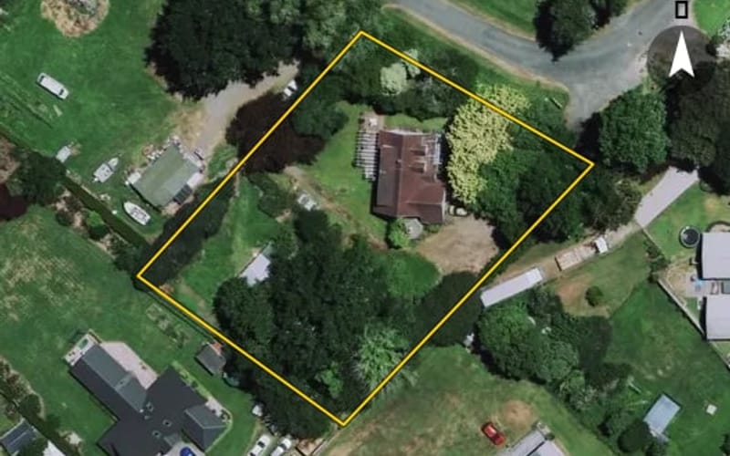 35 Divers Road