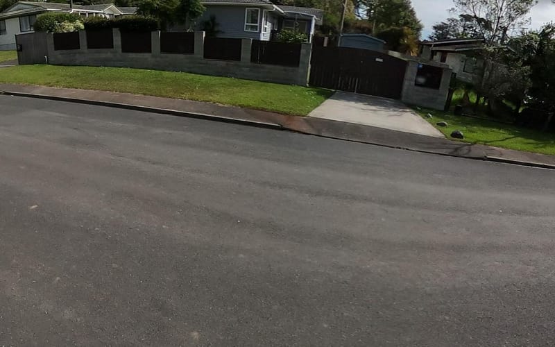 21 Scarlet Drive