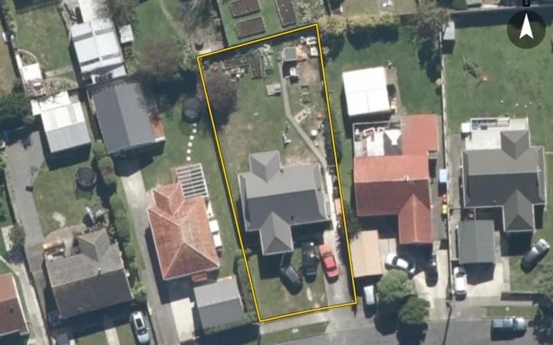8 Collett Street