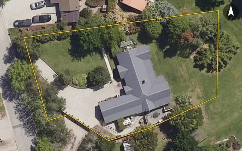 23 Pisa Moorings Road