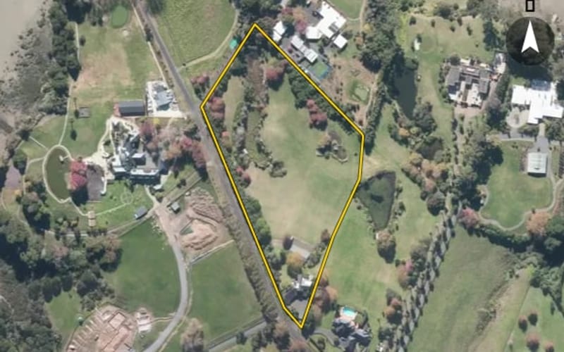 247 Broomfields Road