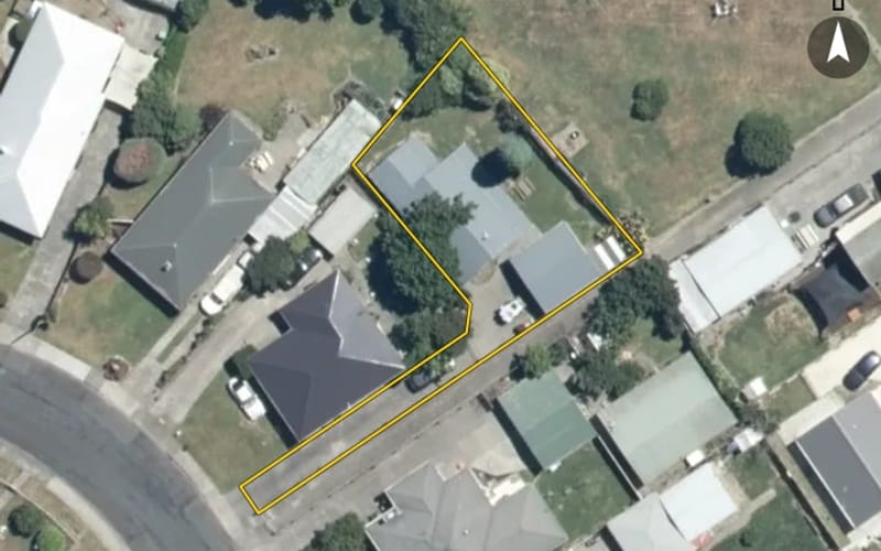 1216A Norfolk Crescent