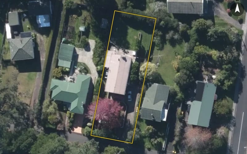 30 Triangle Road