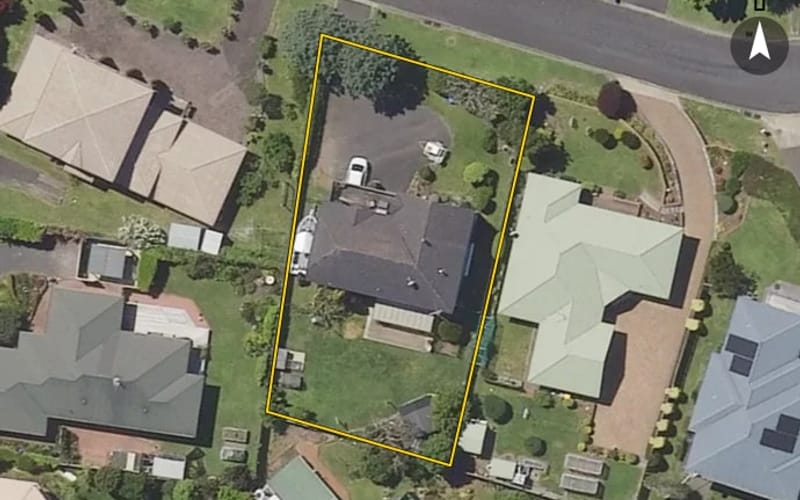 4 Baigent Place