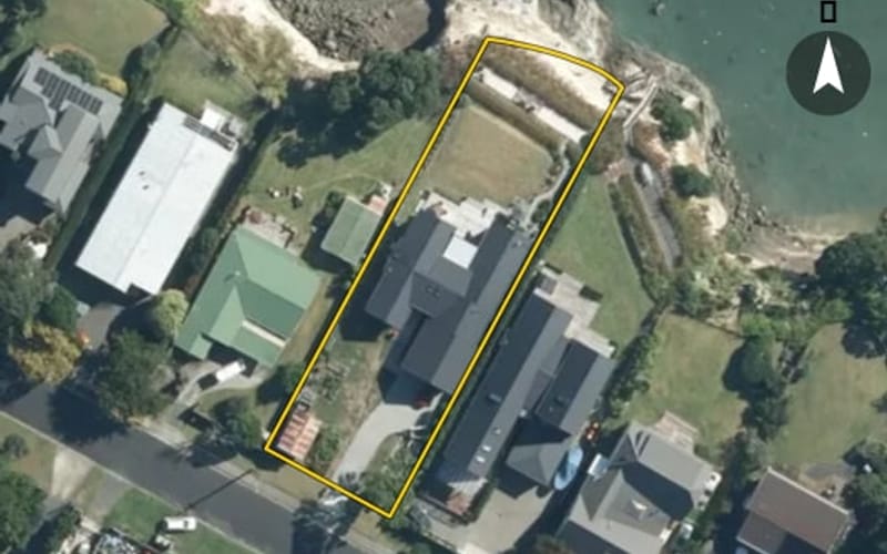 25 Pohutukawa Road
