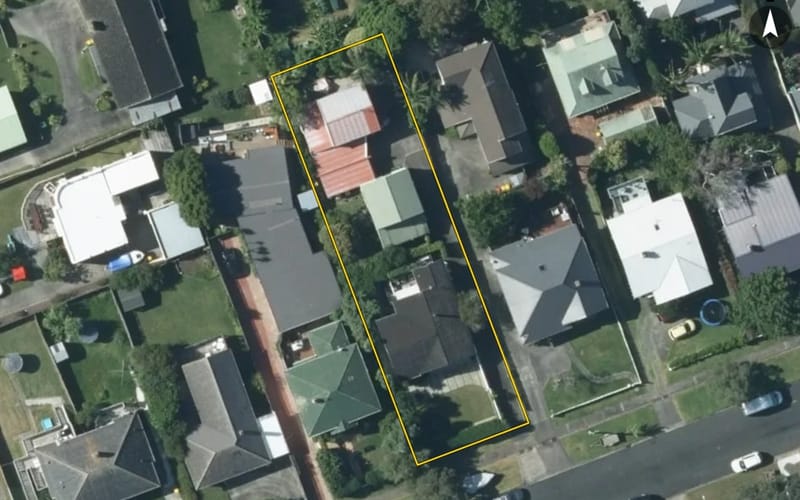 1/30 Aramoana Avenue