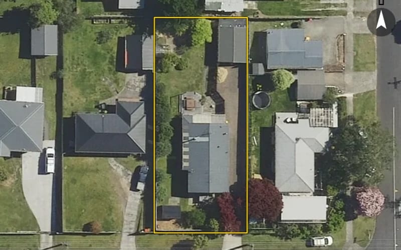 145 Devon Street West