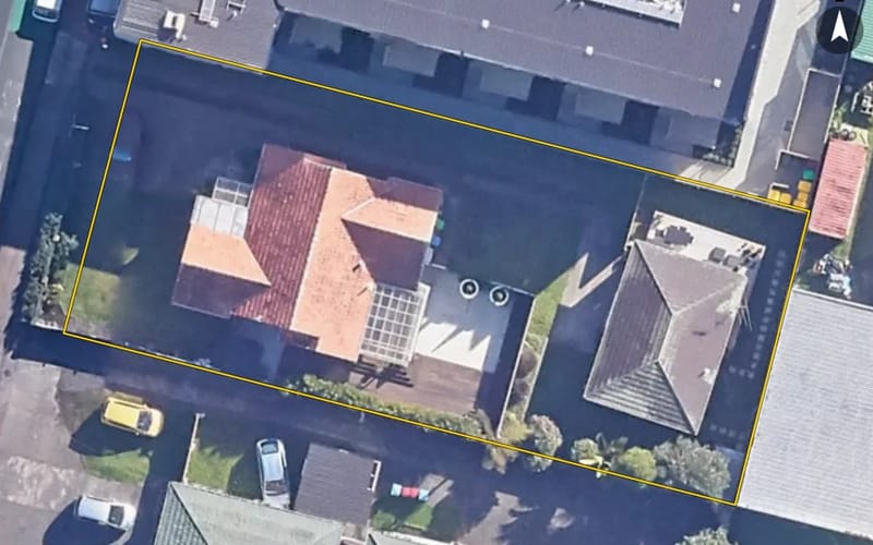 960 Dominion Road