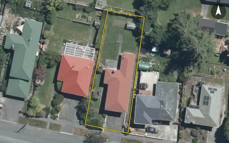 13 Lindsay Street