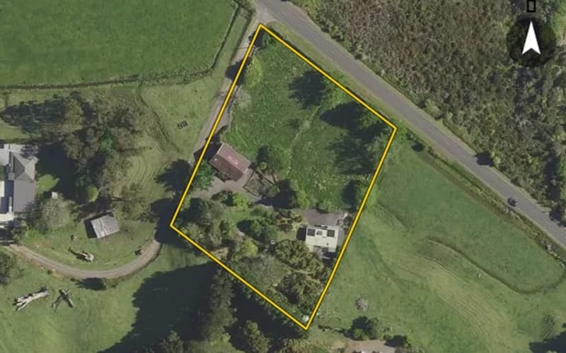 1034 Wainui Road