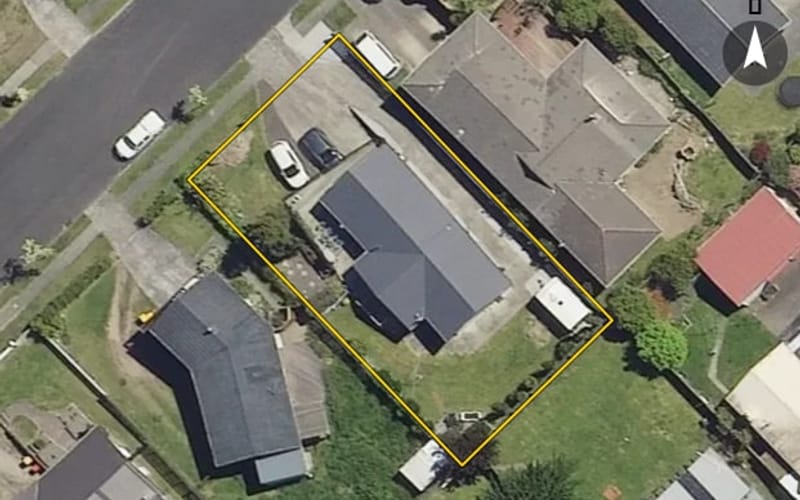 6 Browning Crescent