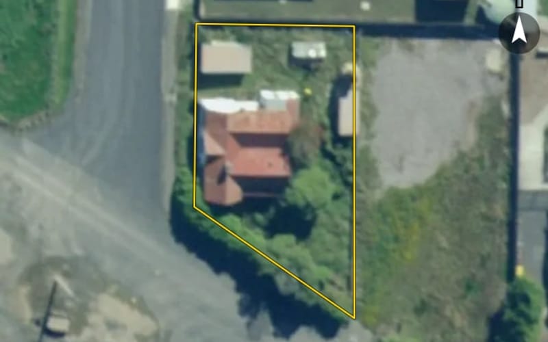 10 Westra Street