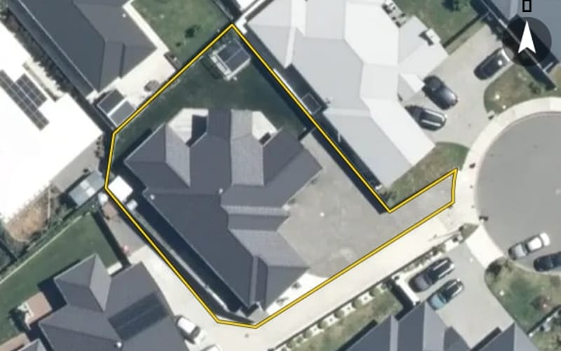 24 Clydesdale Way