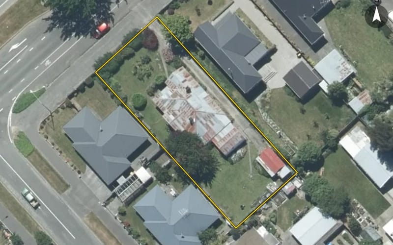 98 Chalmers Avenue
