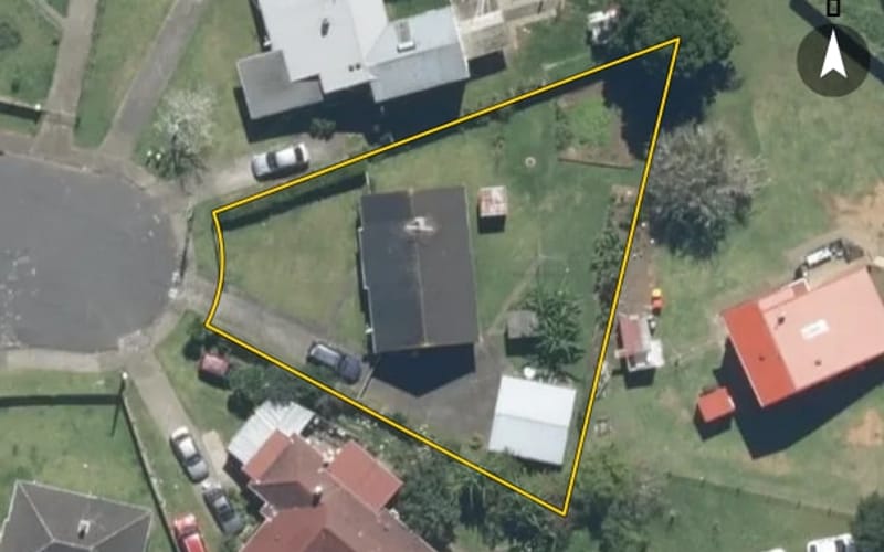 8 Linda Place