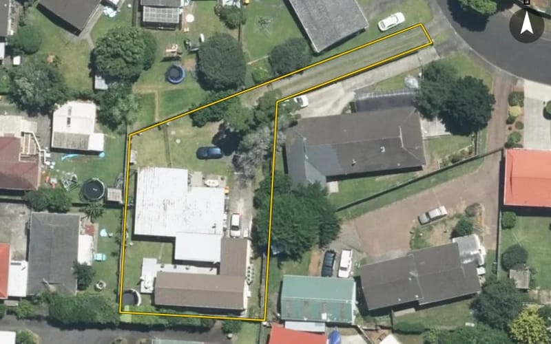 3 Polandson Place