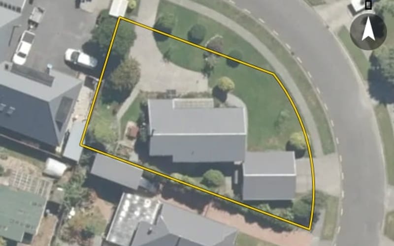 12 Loris Place