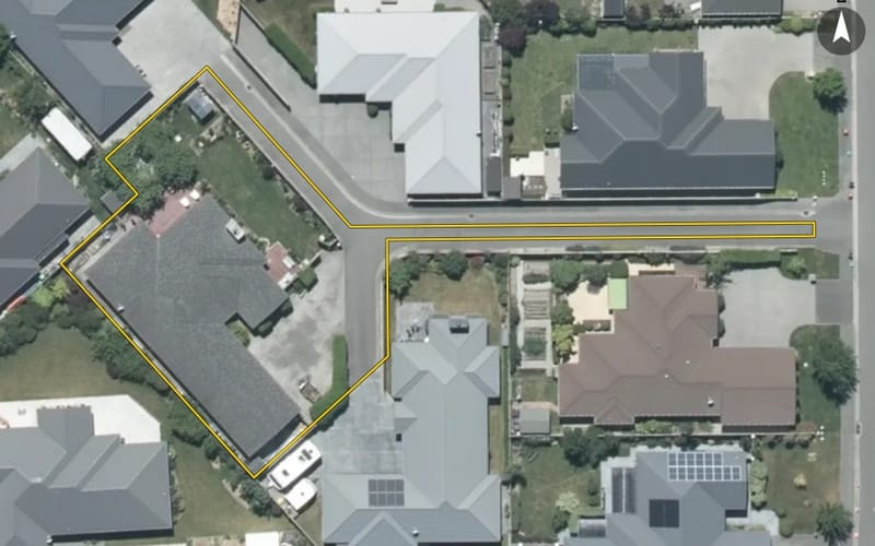 24C Charlesworth Drive