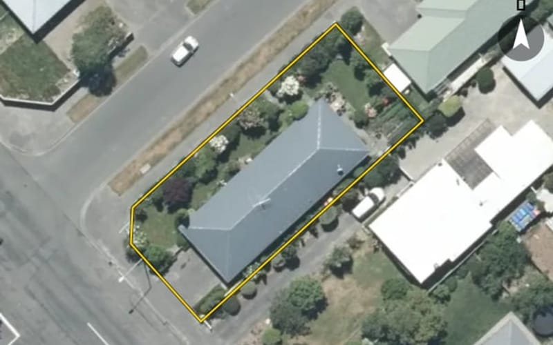 2 Reid Crescent