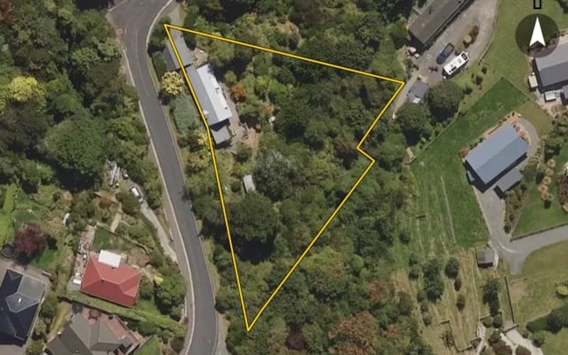 27 Rockside Road