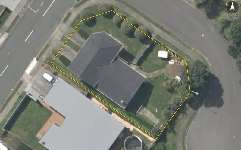 39 Tweed Road