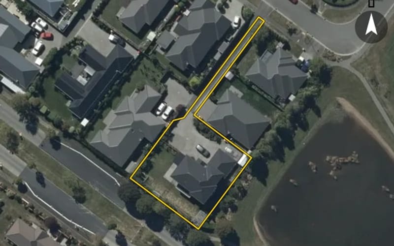 16 Josephine Crescent