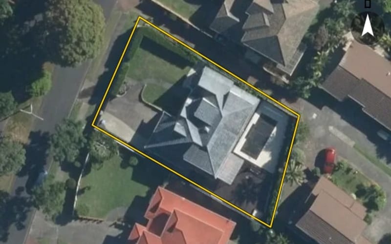 14 Charles Fox Place
