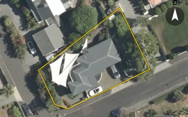 17 Cobden Road