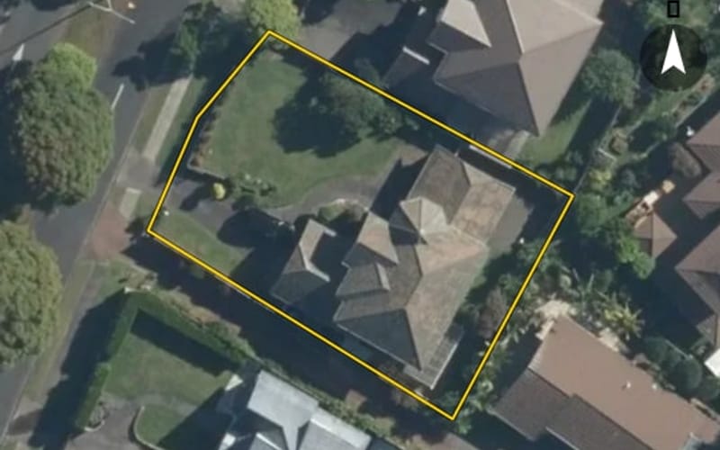 8 Charles Fox Place
