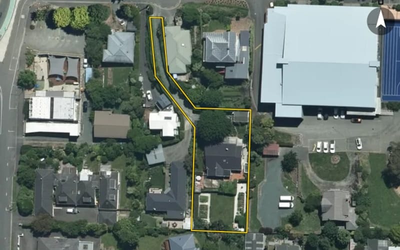 4B Bronte Street