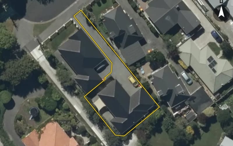 16 Strauss Place