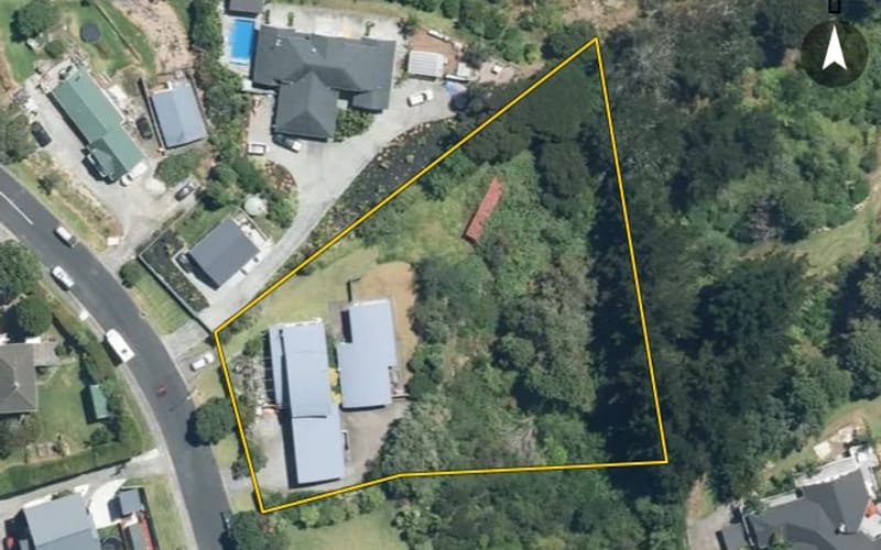 4 Roberts Road