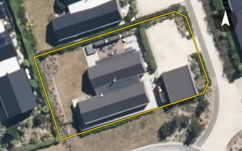 32 Falconer Rise