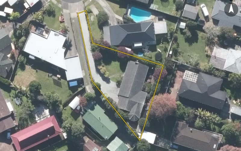 12 Binda Place