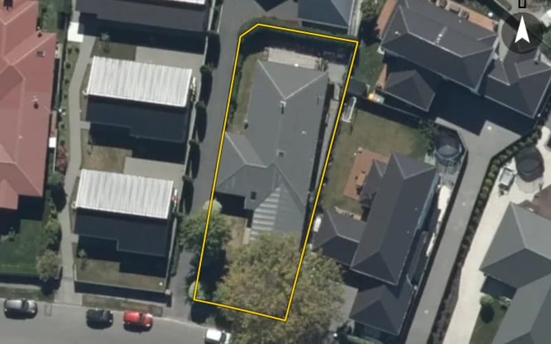 16 Hadlow Place