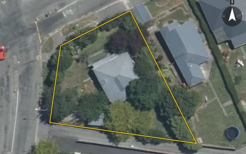52 Luxmoore Road