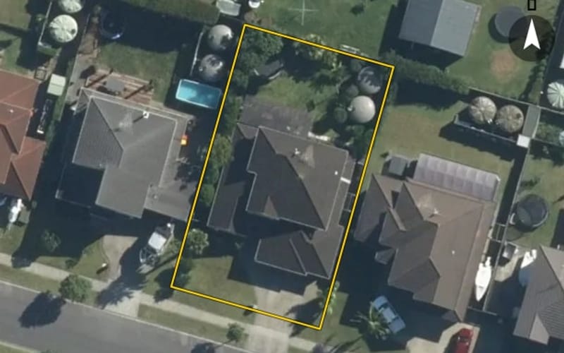 13 Pine Harbour Parade