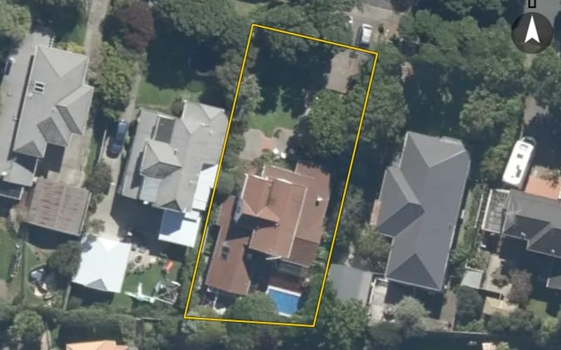 30 Hinau Street
