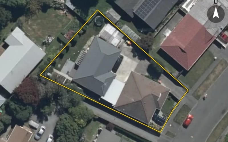1/4 Witbrock Crescent